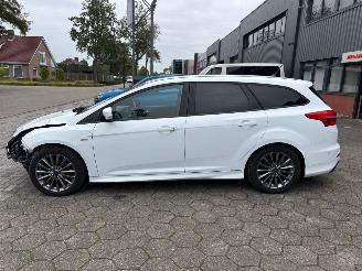 Ford Focus 1.5 EcoB.SCTi WAG picture 2