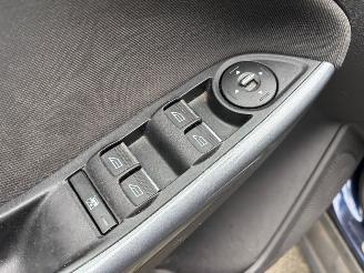 Ford Focus 1.0 EcoBoost WAGON picture 23