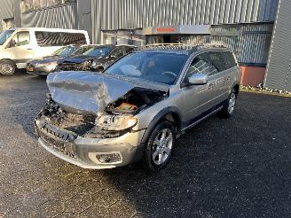 Auto incidentate Volvo Xc-70 3.2 Youngtimer 2008/1