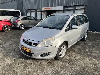 damaged passenger cars Opel Zafira 1.6 7 Persoons Business 2008/9