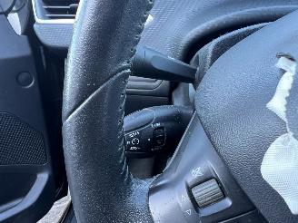 Peugeot 208 1.2 PureTech Active picture 11