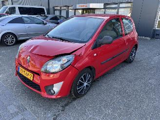 Unfallwagen Renault Twingo II 1.2-16V Authentique 2010/2