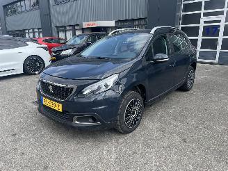 škoda osobní automobily Peugeot 2008 1.2 PURETECH BLUE LION 2018/1