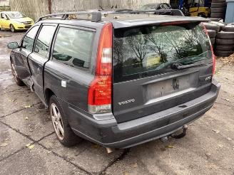 Volvo V-70 V70 (SW), Combi, 1999 / 2008 2.4 20V 170 picture 4