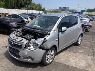 Coche siniestrado Opel Agila Agila (B), MPV, 2008 / 2014 1.0 12V 2011/12