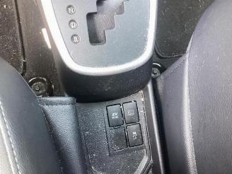 Toyota Yaris Yaris III (P13), Hatchback, 2010 / 2020 1.5 16V Hybrid picture 19