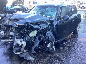 Unfallwagen Mini Cooper S Mini (F55), Hatchback 5-drs, 2013 2.0 16V Cooper S 2016/6