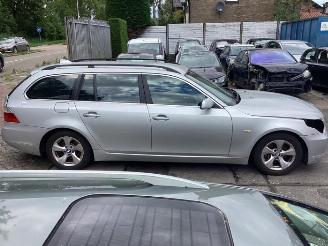 Coche siniestrado BMW 5-serie 5 serie Touring (E61), Combi, 2004 / 2010 523i 24V 2007/3