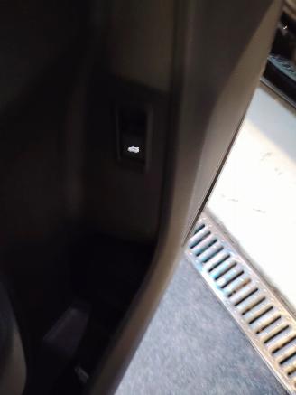 Audi Q3 Q3 Sportback S-line Leer Camera Privacy glas picture 16