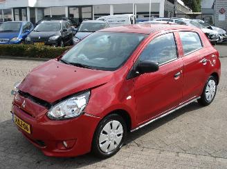 damaged passenger cars Mitsubishi Space-star 1.0 12_V (A05) 2014/10