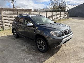 Vaurioauto  passenger cars Dacia Duster 1.0I - 12V TURBO TCE 100 2020/7