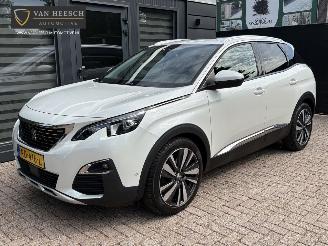 Avarii autoturisme Peugeot 3008 1.2 PURETECH ALLURE | PANORAMADAK | NIEUWE D.RIEM | NAP | SCHADEVRIJ 2017/11