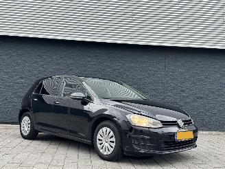 Coche accidentado Volkswagen Golf 1.6TDI DSG NAP 2014/1