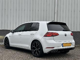 Volkswagen Golf 1.5TSI R-Line picture 4