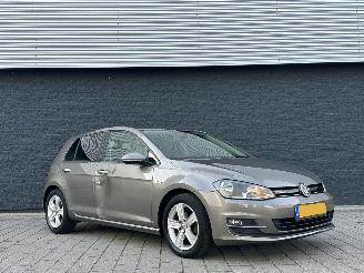 Avarii autoturisme Volkswagen Golf 1.0 TSI HighLine 2017/1