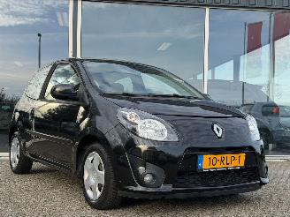 krockskadad bil auto Renault Twingo AUTOMAAT AIRCO NAP KM STAND 2011/6