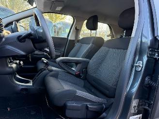 Citroën C4 cactus 1.2 e-VTi Feel AUTOMAAT NAP picture 12