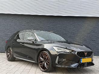 damaged passenger cars Cupra Leon Sportstourer 1.4 e-Hybrid VZ 2021/8