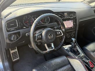 Volkswagen Golf 2.0TSI GTI PERFORMANCE FACELIFT PANO picture 14