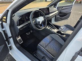 Volkswagen Golf R BLACK EDTION picture 10