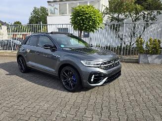 škoda osobní automobily Volkswagen T-Roc R 221 kW Akrapovic 2025/8
