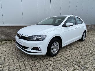Avarii autoturisme Volkswagen Polo 1.0 TSI Trendline Business Apple Carplay/Android Auto, Navi, Airco 2021/6