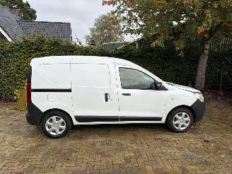 Dacia Dokker schuifdeur links rechts picture 2