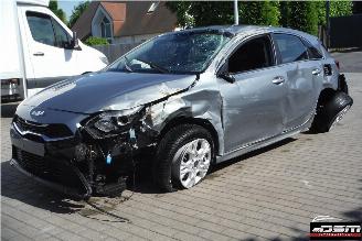 skadebil auto Kia Cee d /  CD 2022/11