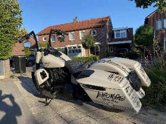 Harley-Davidson Heritage softtail special picture 12
