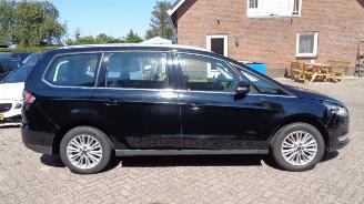 Avarii autoturisme Ford Galaxy 1.5 titanium   118kw 7 zitter  navi 2017/4