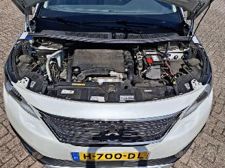 Peugeot 5008 1.2i  131pk   navi clima pano  7 zitter picture 14