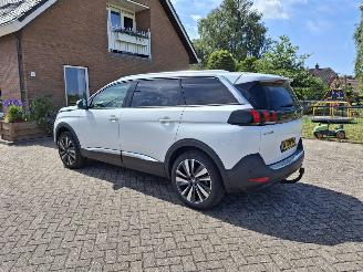 Peugeot 5008 1.2i  131pk   navi clima pano  7 zitter picture 7