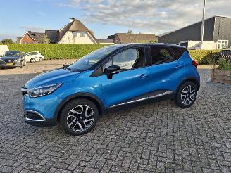 Avarii autoturisme Renault Captur 1.2 tce  120 pk automaat navi clima 2016/4