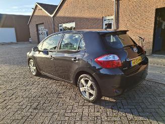 Auto incidentate Toyota Auris 1.8 hybrid  73kw    navi  clima 2012/11
