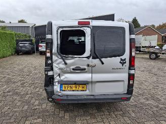 Renault Trafic 1.6 dci dubbel cabine   lang  95pk picture 9