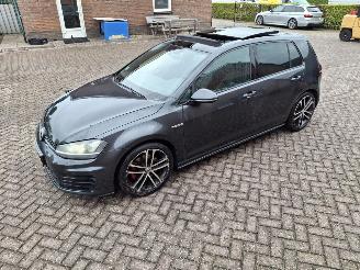 skadebil auto Volkswagen Golf 2.0 tdi  184pk   gtd pano 2015/6