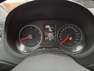 Volkswagen Polo 1.2 tsi   90pk  5drs airco picture 8