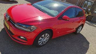 Auto incidentate Volkswagen Polo 1.0 tsi  70kw   pano navi 2020/11