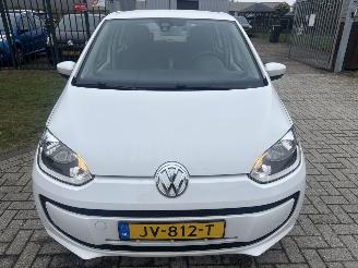 Volkswagen Up! 1.0 BLEU MOTION LICHTE SCHADE BOUWJAAR 2016  4350 EURO VAST picture 6