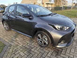  Mazda 2 1.5 EXCLUSIVE-LINE AUTOMAAT HYBRID BOUWJAAR 2024 12750 EURO 2024/10