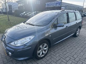okazja samochody osobowe Peugeot 307 1.6-16V PREMIUM STATION AIRCO BOUWJAAR 2007 VASTE PRIJS 1250 2007/1