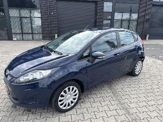 skadebil auto Ford Fiesta 1.25 LIMITED 86125 KM NAP! BOUWJAAR 2012 LICHTE SCHADE! 3200 EURO 2012/3