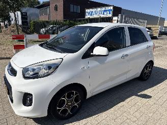Kia Picanto 1.0 FIRST EDITION HAGELSCHADE! BOUWJAAR 2015 112740 KM 4275 EURO 2015/6