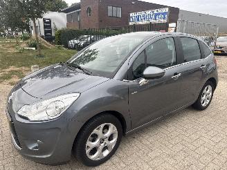 damaged passenger cars Citroën C3 1.6 VTI EXCLUSIVE 45348 NAP!  BOUWJAAR 2010  2999 EURO VAST 2010/3