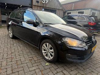 Avarii autoturisme Volkswagen Golf 1.6 TDI 2015/6