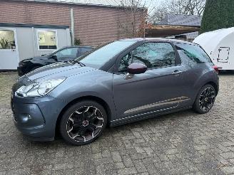 Citroën DS3 1.6 so Chic Navi Airco picture 2