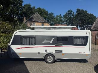dommages caravanes Hymer  ERIBA FEELING 470 LENGTE BEDDEN MOVER LUIFEL 2014/10
