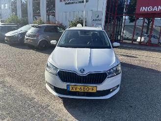 krockskadad bil auto Skoda Fabia 1.0 TSI Clever GEEN SCHADE 2019/4