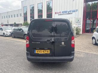 Vrakbiler auto Peugeot Partner Partner (EF/EU), Van, 2018 1.5 BlueHDi 130 2023/5