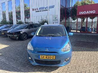 Vaurioauto  passenger cars Mitsubishi Space-star  2015/5
